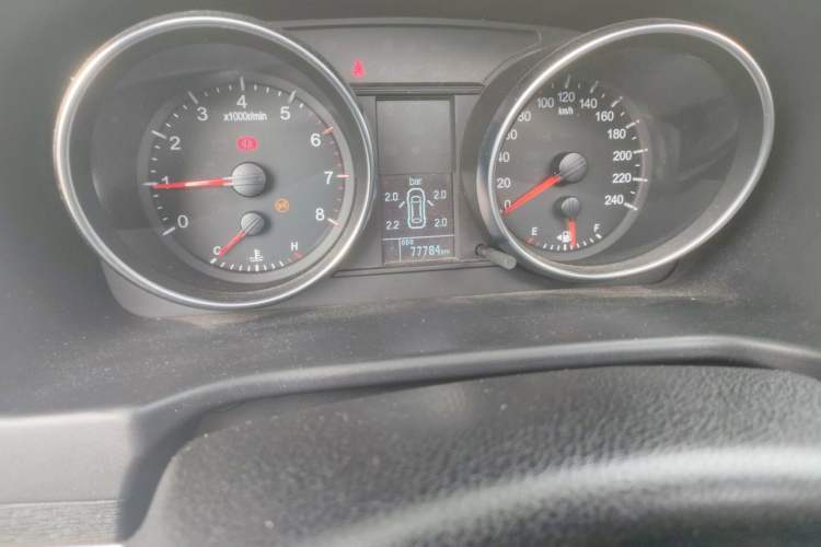 Used Haval M6 2019 1.5T Manual Two-Wheel Drive Elite Version China V Standard Odometer Close Up