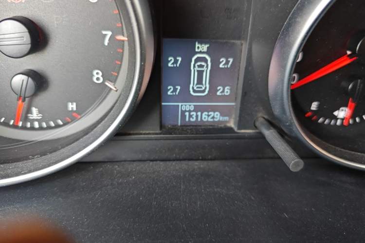 Used Haval M6 2019 1.5T Manual Two-Wheel Drive Elite Version China V Standard Odometer Close Up