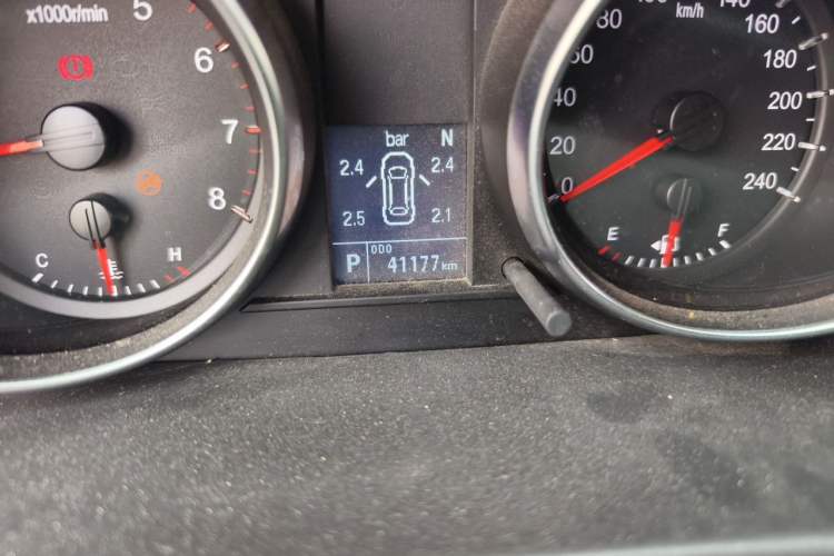 Used Haval M6 2019 1.5T DCT Two-Wheel Drive Value Edition China VI Standard Odometer Close Up