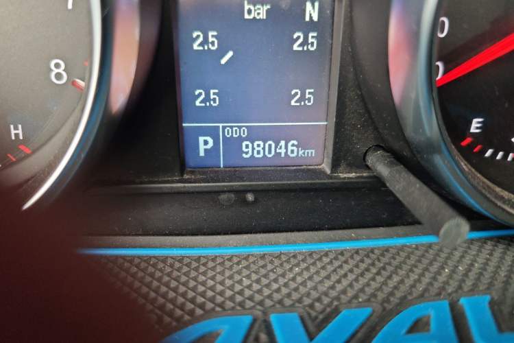 Used Haval M6 2019 1.5T DCT Two-Wheel Drive Elite Version China VI Standard Odometer Close Up