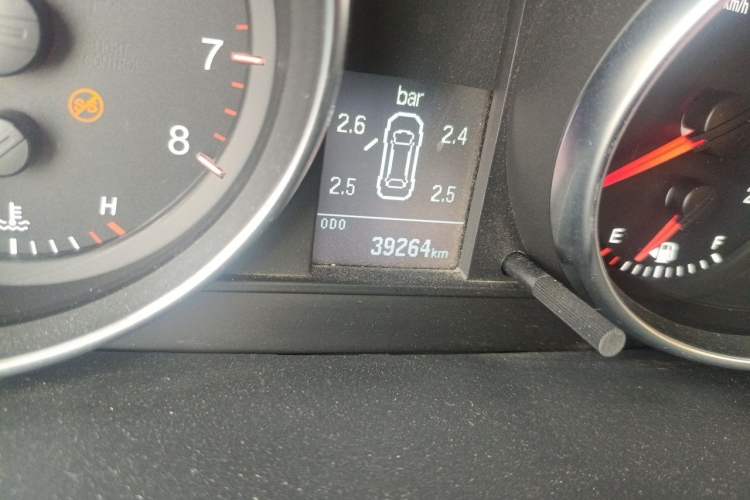 Used Haval M6 2019 1.5T Manual Two-Wheel Drive Urban Version China VI Standard Odometer Close Up