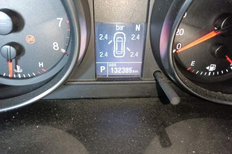 Used Haval M6 2019 1.5T DCT Two-Wheel Drive Value Edition China VI Standard Odometer Close Up