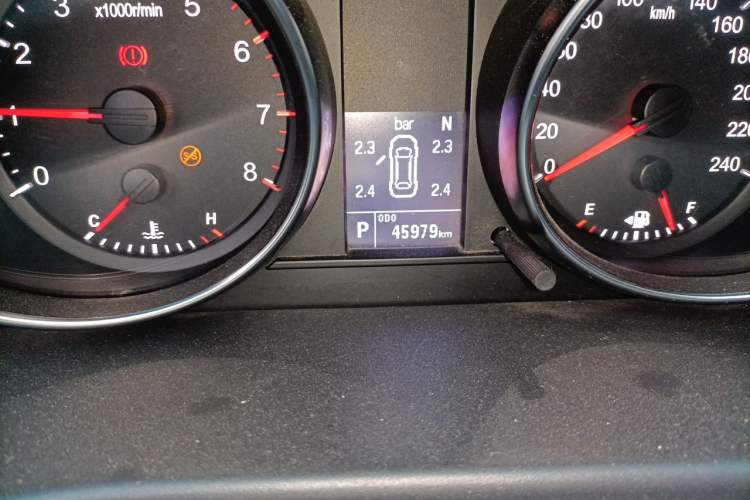 Used Haval M6 2019 1.5T DCT Two-Wheel Drive Value Edition China VI Standard Odometer Close Up