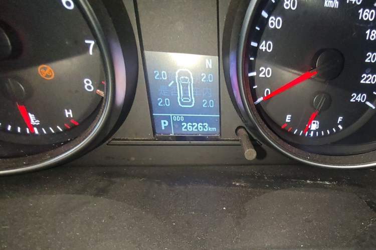 Used Haval M6 2019 1.5T DCT Two-Wheel Drive Elite Version China VI Standard Odometer Close Up