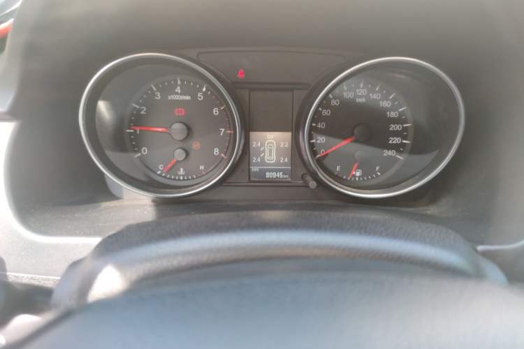 Used Haval M6 2019 1.5T Manual Two-Wheel Drive Elite Version China VI Standard Odometer Close Up