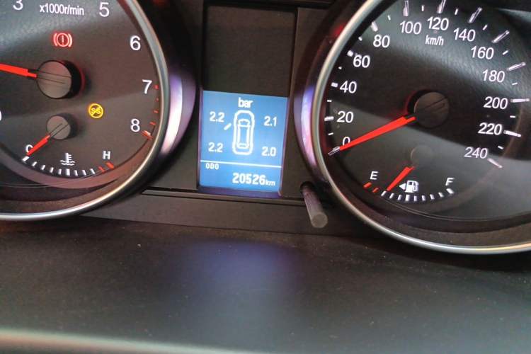 Used Haval M6 2019 1.5T Manual Two-Wheel Drive Elite Version China VI Standard Odometer Close Up