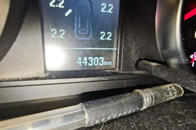 Used Haval M6 2019 1.5T Manual Two-Wheel Drive Elite Version China V Standard Odometer Close Up