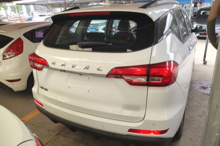 Used Haval M6 2019 1.5T DCT Two-Wheel Drive Elite Version China VI Standard Rear