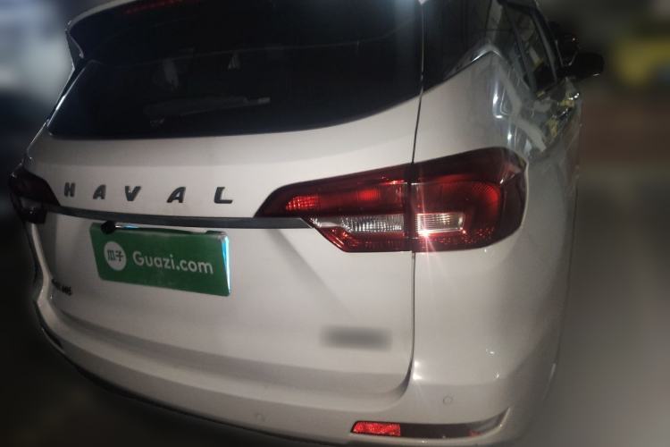 Used Haval M6 2019 1.5T DCT Two-Wheel Drive Value Edition China VI Standard Rear