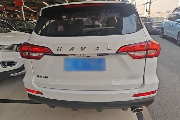 Used Haval M6 2019 1.5T DCT Two-Wheel Drive Elite Version China VI Standard Rear