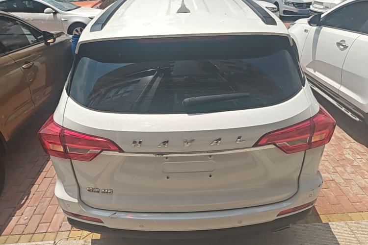 Used Haval M6 2019 1.5T DCT Two-Wheel Drive Value Edition China VI Standard Rear