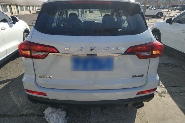 Used Haval M6 2019 1.5T DCT Two-Wheel Drive Value Edition China VI Standard Rear