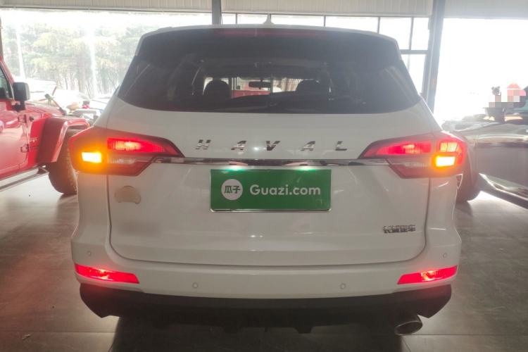 Used Haval M6 2019 1.5T DCT Two-Wheel Drive Value Edition China VI Standard Rear