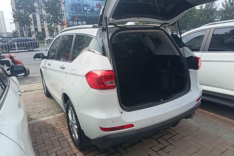 Used Haval M6 2019 1.5T Manual Two-Wheel Drive Elite Version China V Standard Rear Left 45 Deg