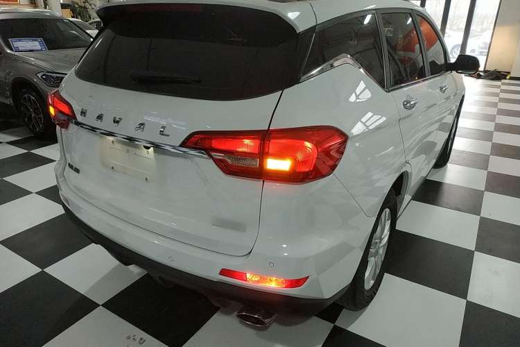 Used Haval M6 2019 1.5T DCT Two-Wheel Drive Value Edition China VI Standard Rear Right 45 Deg