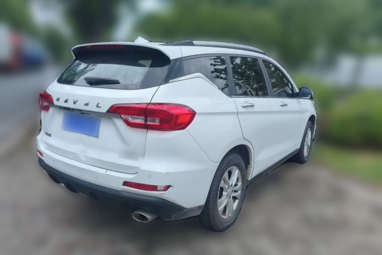 Used Haval M6 2019 1.5T Manual Two-Wheel Drive Elite Version China V Standard Rear Right 45 Deg