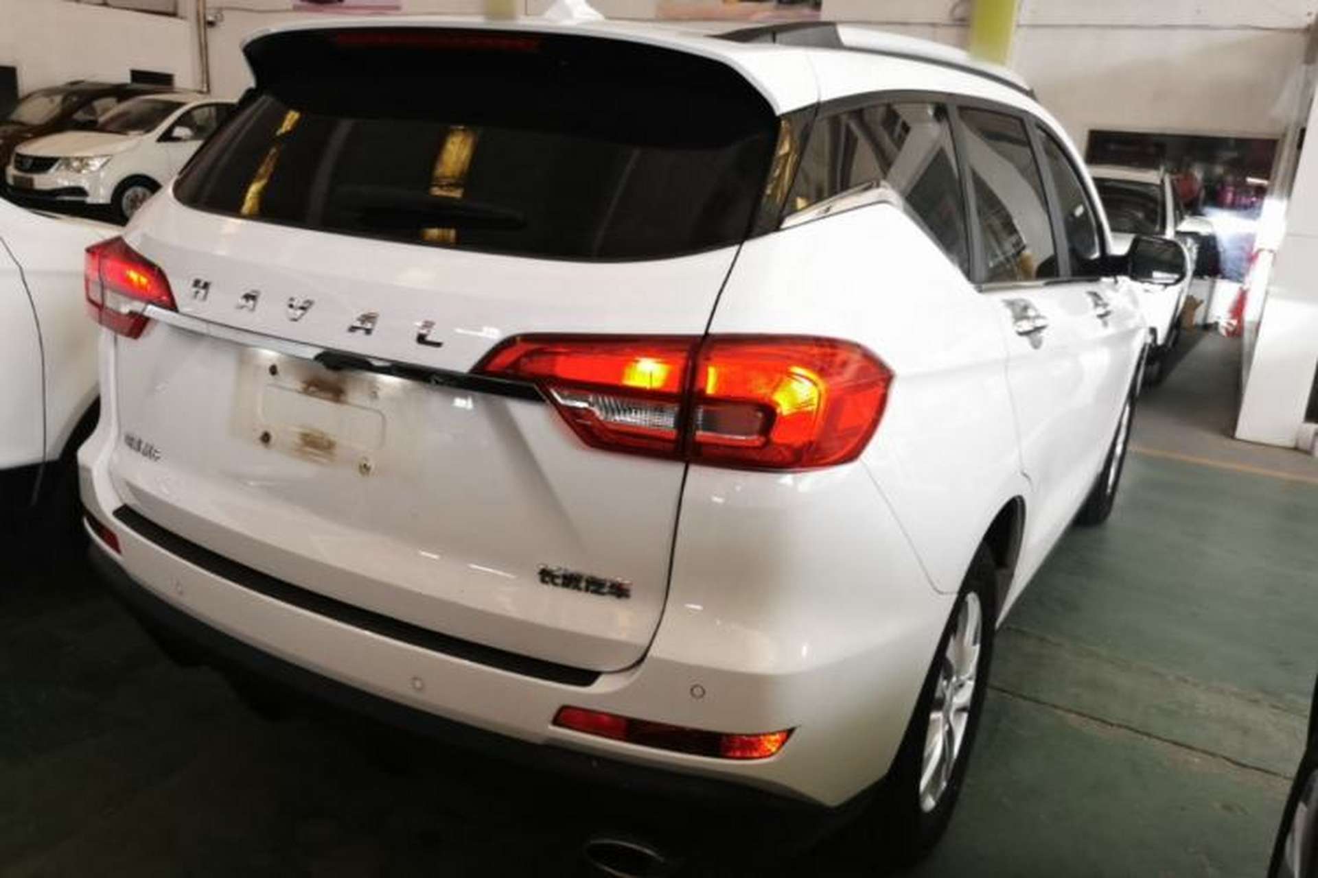 Used Haval M6 2019 1.5T Manual Two-Wheel Drive Elite Version China VI Standard Rear Right 45 Deg