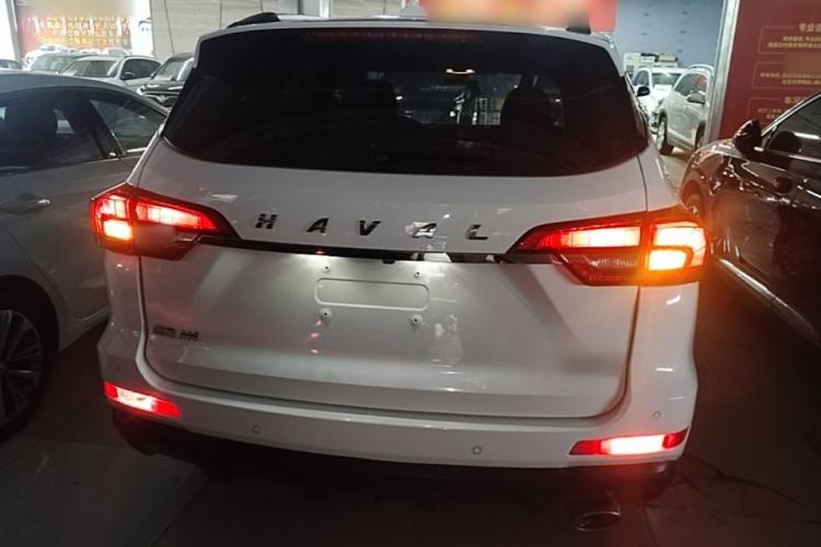 Used Haval M6 2019 1.5T DCT Two-Wheel Drive Elite Version China VI Standard Rear