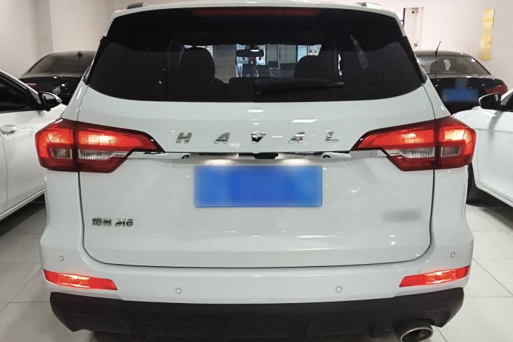 Used Haval M6 2019 1.5T DCT Two-Wheel Drive Value Edition China VI Standard Rear
