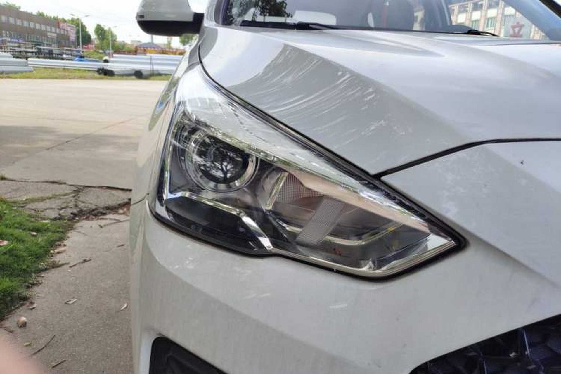 Used Haval M6 2019 1.5T Manual Two-Wheel Drive Elite Version China VI Standard Right Front Headlight
