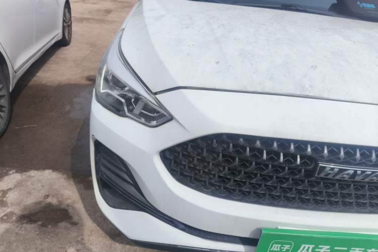 Used Haval M6 2019 1.5T DCT Two-Wheel Drive Value Edition China VI Standard Right Front Headlight