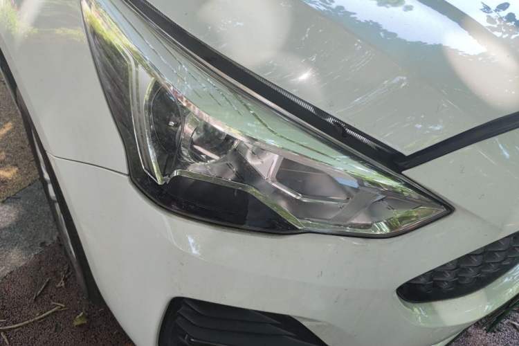 Used Haval M6 2019 1.5T Manual Two-Wheel Drive Urban Version China VI Standard Right Front Headlight