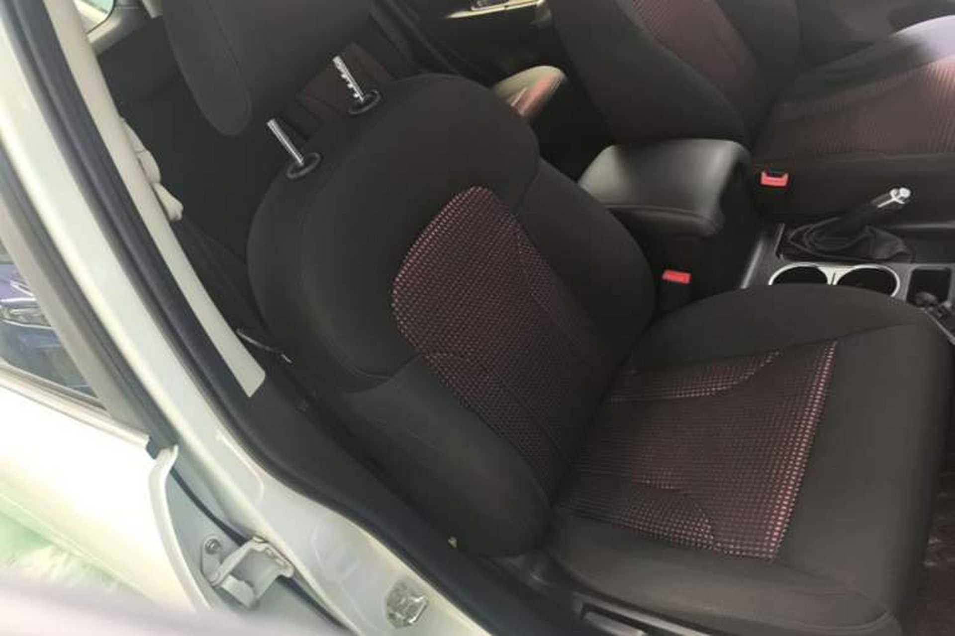 Used Haval M6 2019 1.5T DCT Two-Wheel Drive Urban Version China V Standard Right Front Seat