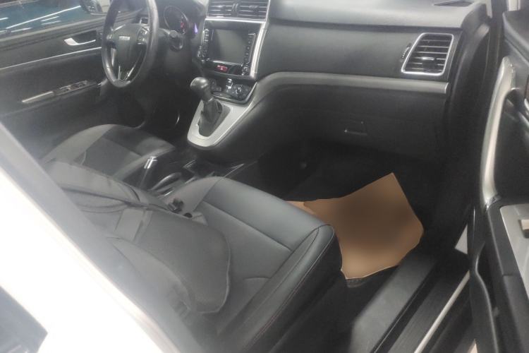 Used Haval M6 2019 1.5T DCT Two-Wheel Drive Value Edition China VI Standard Right Front Seat