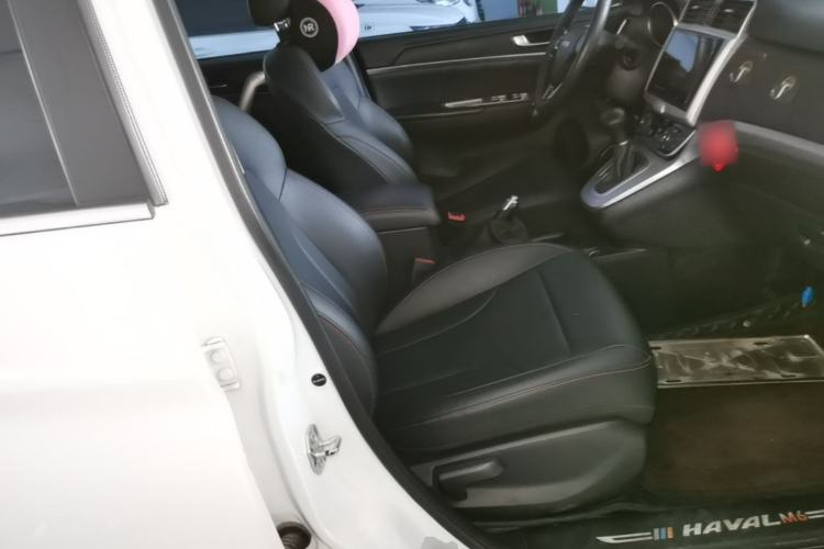 Used Haval M6 2019 1.5T DCT Two-Wheel Drive Value Edition China VI Standard Right Front Seat