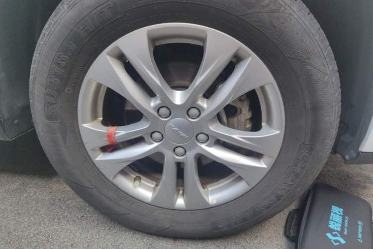 Used Haval M6 2019 1.5T DCT Two-Wheel Drive Urban Version China VI Standard Right Front Wheel Hub