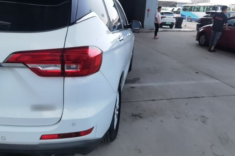 Used Haval M6 2019 1.5T DCT Two-Wheel Drive Value Edition China VI Standard Right Rear Taillight