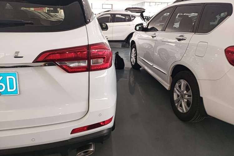Used Haval M6 2019 1.5T Manual Two-Wheel Drive Elite Version China V Standard Right Rear Taillight