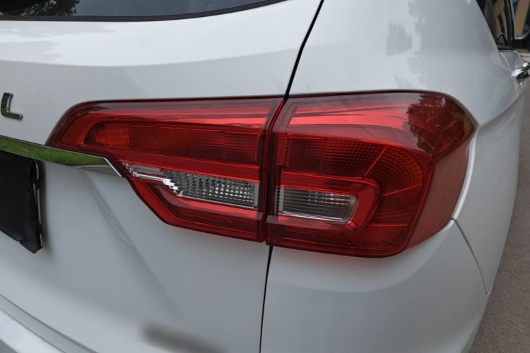 Used Haval M6 2019 1.5T Manual Two-Wheel Drive Elite Version China VI Standard Right Rear Taillight