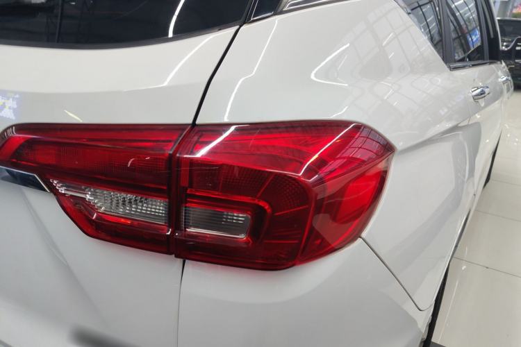 Used Haval M6 2019 1.5T DCT Two-Wheel Drive Elite Version China VI Standard Right Rear Taillight