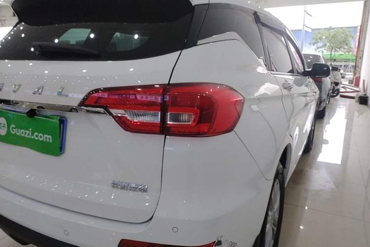 Used Haval M6 2019 1.5T DCT Two-Wheel Drive Value Edition China VI Standard Right Rear Taillight