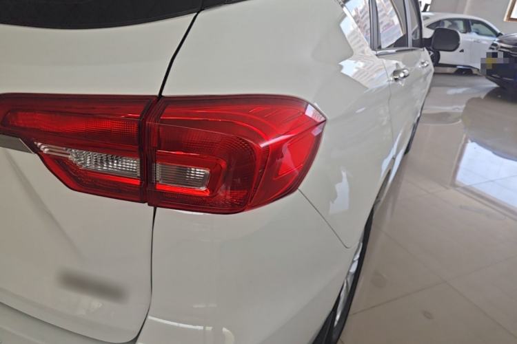 Used Haval M6 2019 1.5T DCT Two-Wheel Drive Value Edition China VI Standard Right Rear Taillight