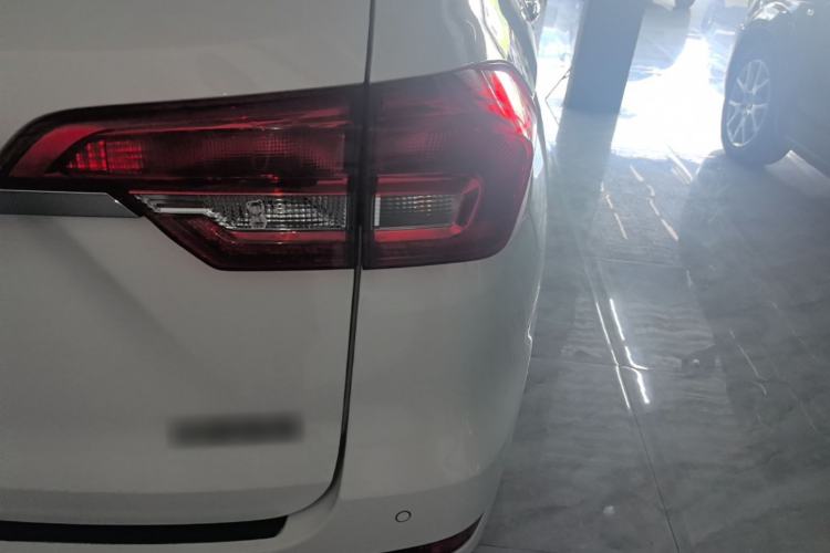 Used Haval M6 2019 1.5T Manual Two-Wheel Drive Elite Version China VI Standard Right Rear Taillight