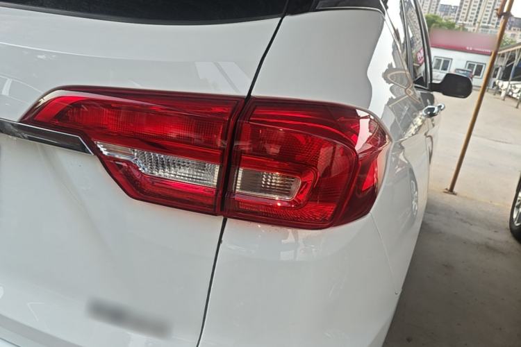 Used Haval M6 2019 1.5T DCT Two-Wheel Drive Elite Version China VI Standard Right Rear Taillight