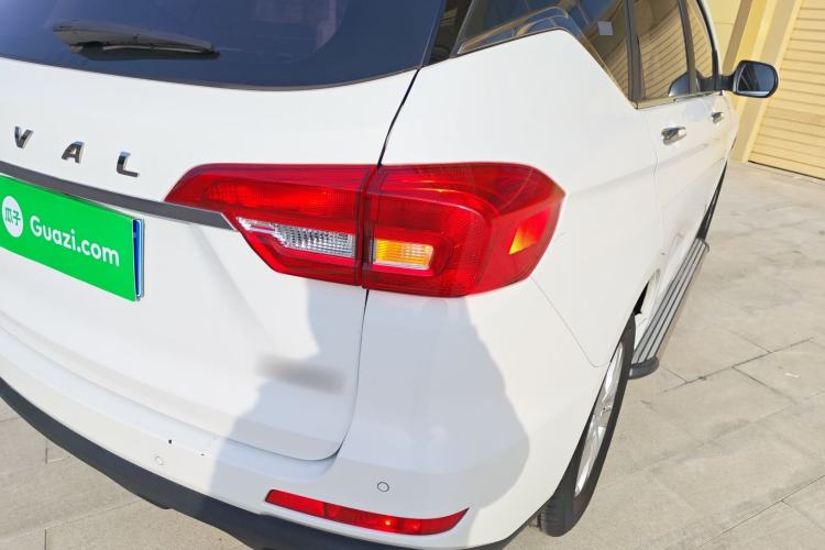 Used Haval M6 2019 1.5T DCT Two-Wheel Drive Elite Version China VI Standard Right Rear Taillight
