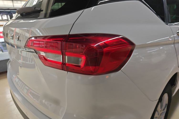 Used Haval M6 2019 1.5T Manual Two-Wheel Drive Urban Version China VI Standard Right Rear Taillight