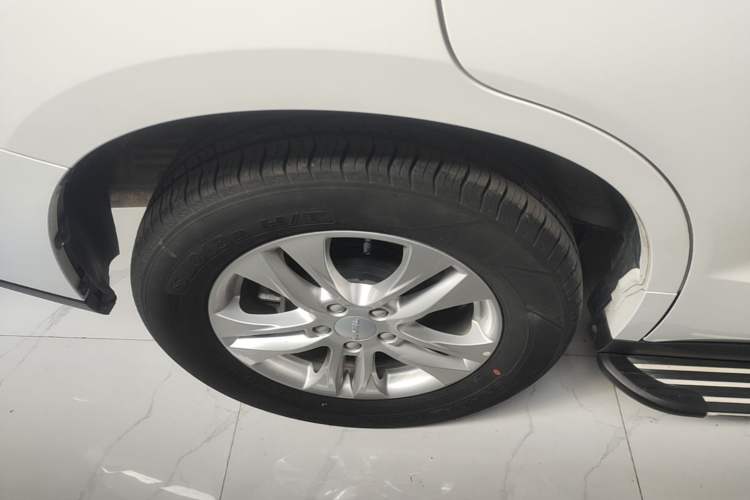 Used Haval M6 2019 1.5T DCT Two-Wheel Drive Value Edition China VI Standard Right Rear Wheel Hub