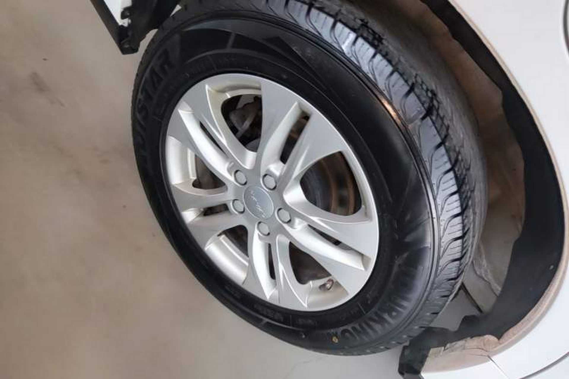 Used Haval M6 2019 1.5T DCT Two-Wheel Drive Value Edition China VI Standard Right Rear Wheel Hub