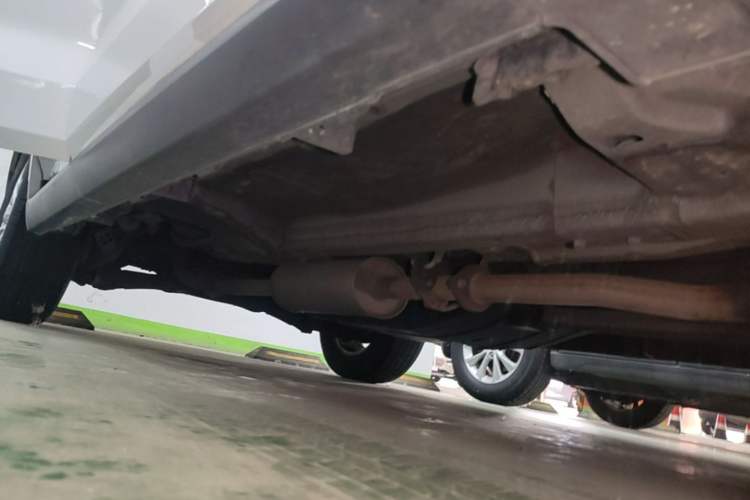 Used Haval M6 2019 1.5T Manual Two-Wheel Drive Urban Version China VI Standard Right Side Sill
