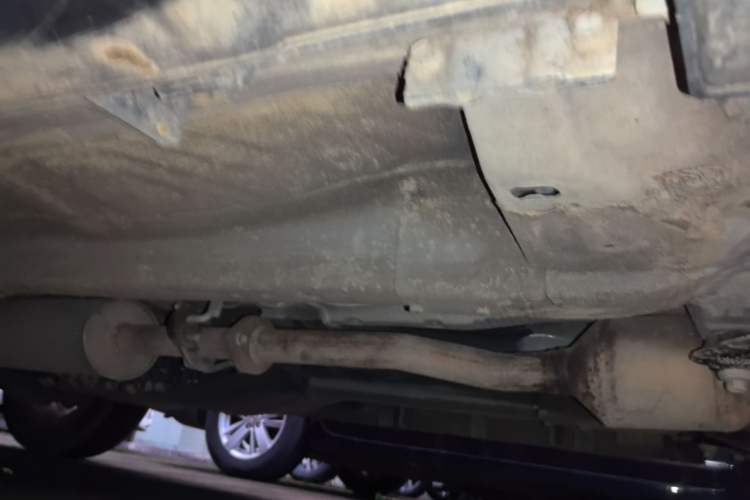 Used Haval M6 2019 1.5T DCT Two-Wheel Drive Value Edition China VI Standard Right Side Sill