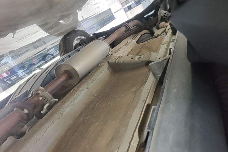 Used Haval M6 2019 1.5T DCT Two-Wheel Drive Value Edition China VI Standard Right Side Sill
