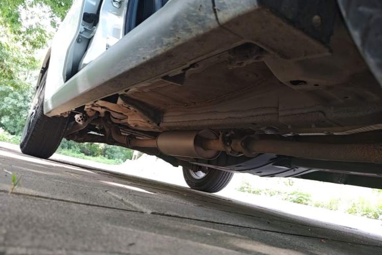 Used Haval M6 2019 1.5T DCT Two-Wheel Drive Value Edition China VI Standard Right Side Sill