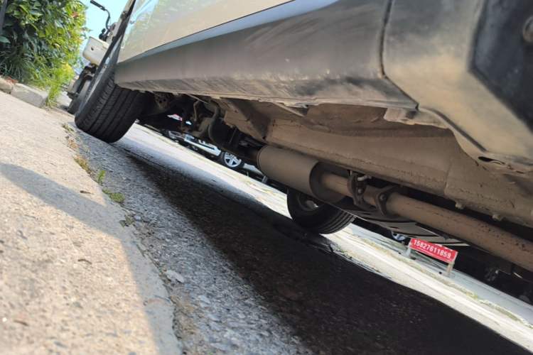 Used Haval M6 2019 1.5T DCT Two-Wheel Drive Elite Version China V Standard Right Side Sill