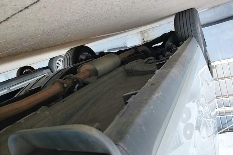 Used Haval M6 2019 1.5T DCT Two-Wheel Drive Elite Version China VI Standard Right Side Sill