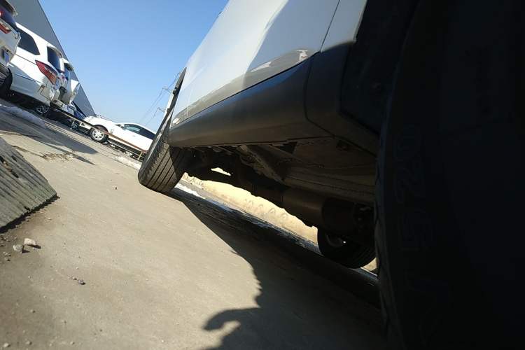 Used Haval M6 2019 1.5T DCT Two-Wheel Drive Value Edition China VI Standard Right Side Sill