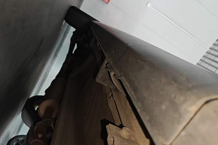 Used Haval M6 2019 1.5T DCT Two-Wheel Drive Elite Version China VI Standard Right Side Sill
